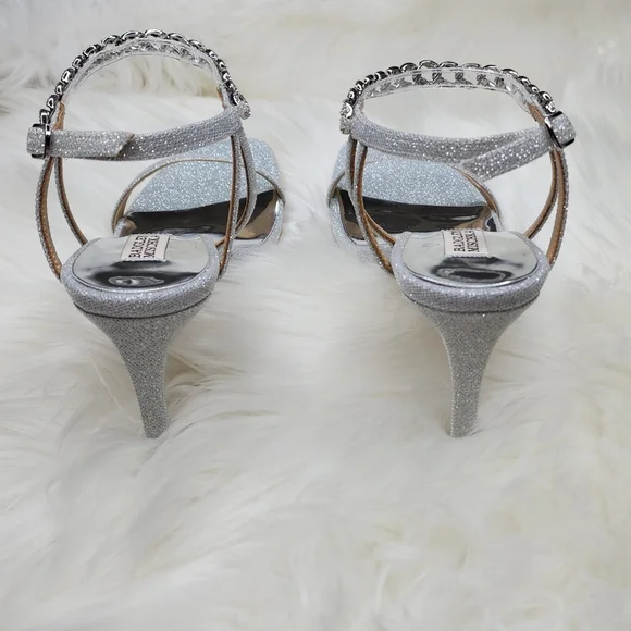 Badgley Mischka Kai Silver High Heels New In Box - Picture 14 of 17